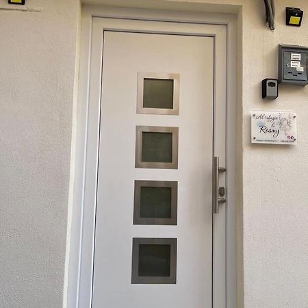 Al Rifugio Di Rosmy Apartment Bari Ngoại thất bức ảnh